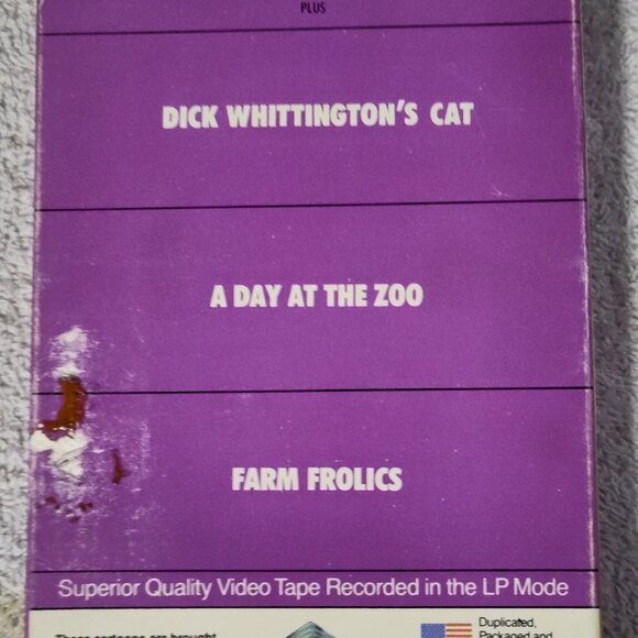 A Tale of Two Kitties Starring Tweety Bird (VHS 1988) A Day At The Zoo, Farm - Picture 3 of 4